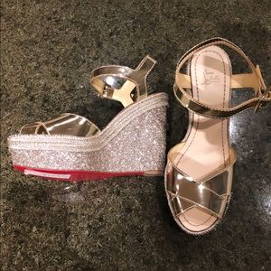 ❤️BRAND NEW CHRISTIAN LOUBOUTIN ALMERIA WEDGES •💕